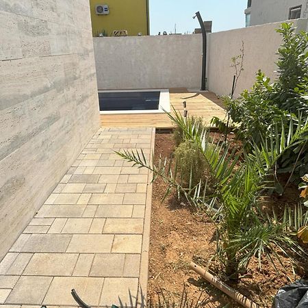 Vila Regina Apartment Regina With Swimming Pool Jezera Bagian luar foto