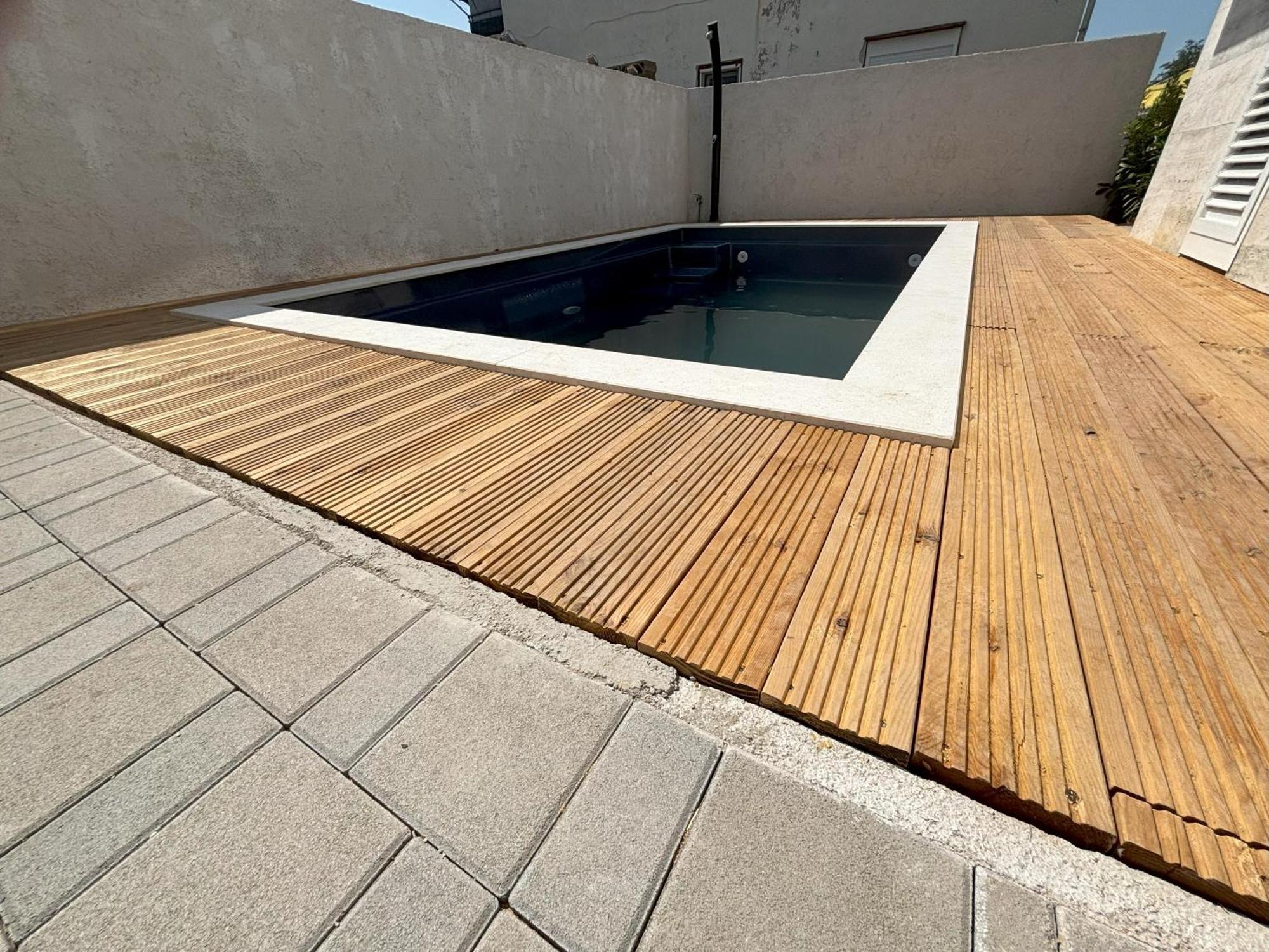 Vila Regina Apartment Regina With Swimming Pool Jezera Bagian luar foto